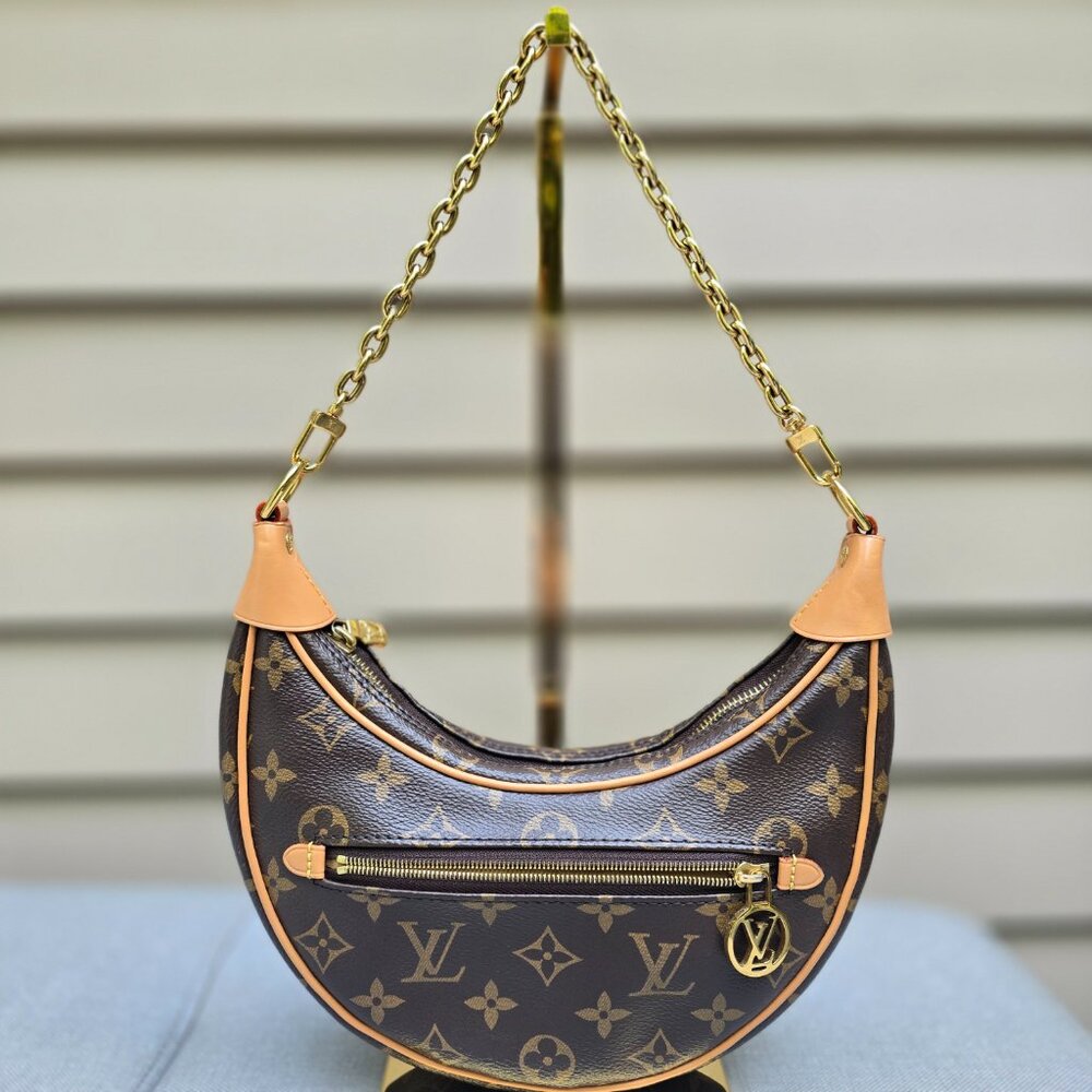 Louis Vuitton Loop Monogram